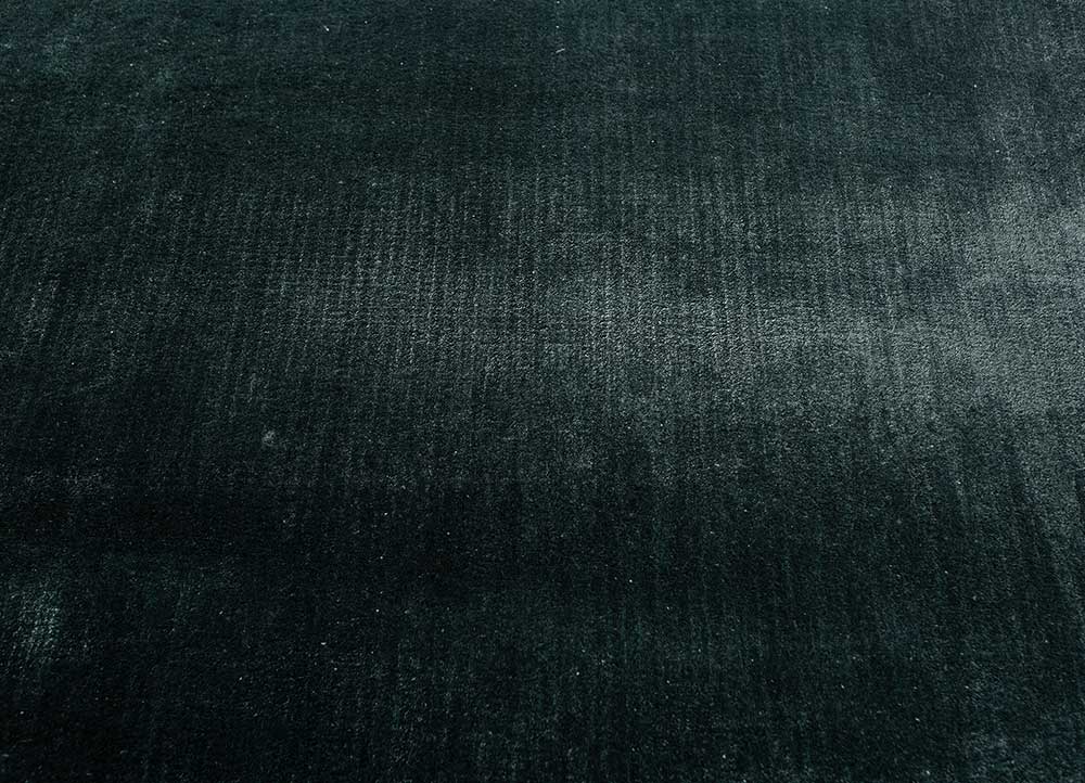Cera Solid Texture Rug