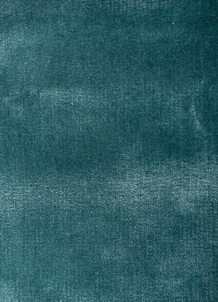 Cera Solid Texture Rug